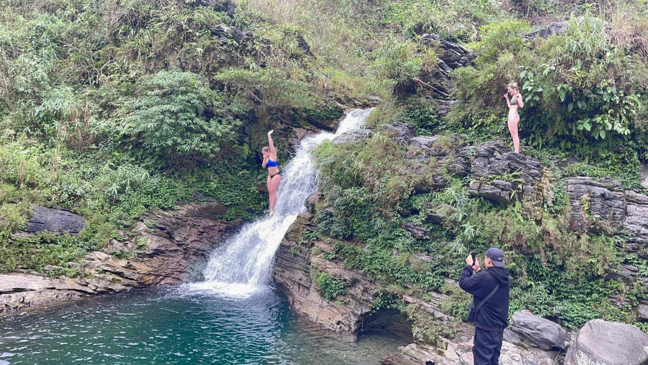 Du Gia Cozy Homestay & Tours Làng Cac エクステリア 写真