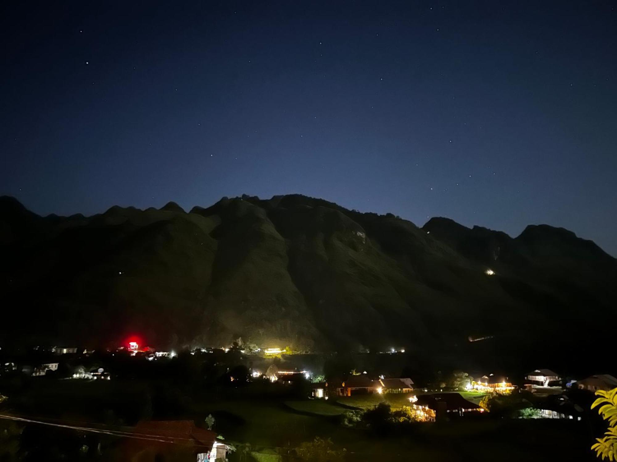 Du Gia Cozy Homestay & Tours Làng Cac エクステリア 写真