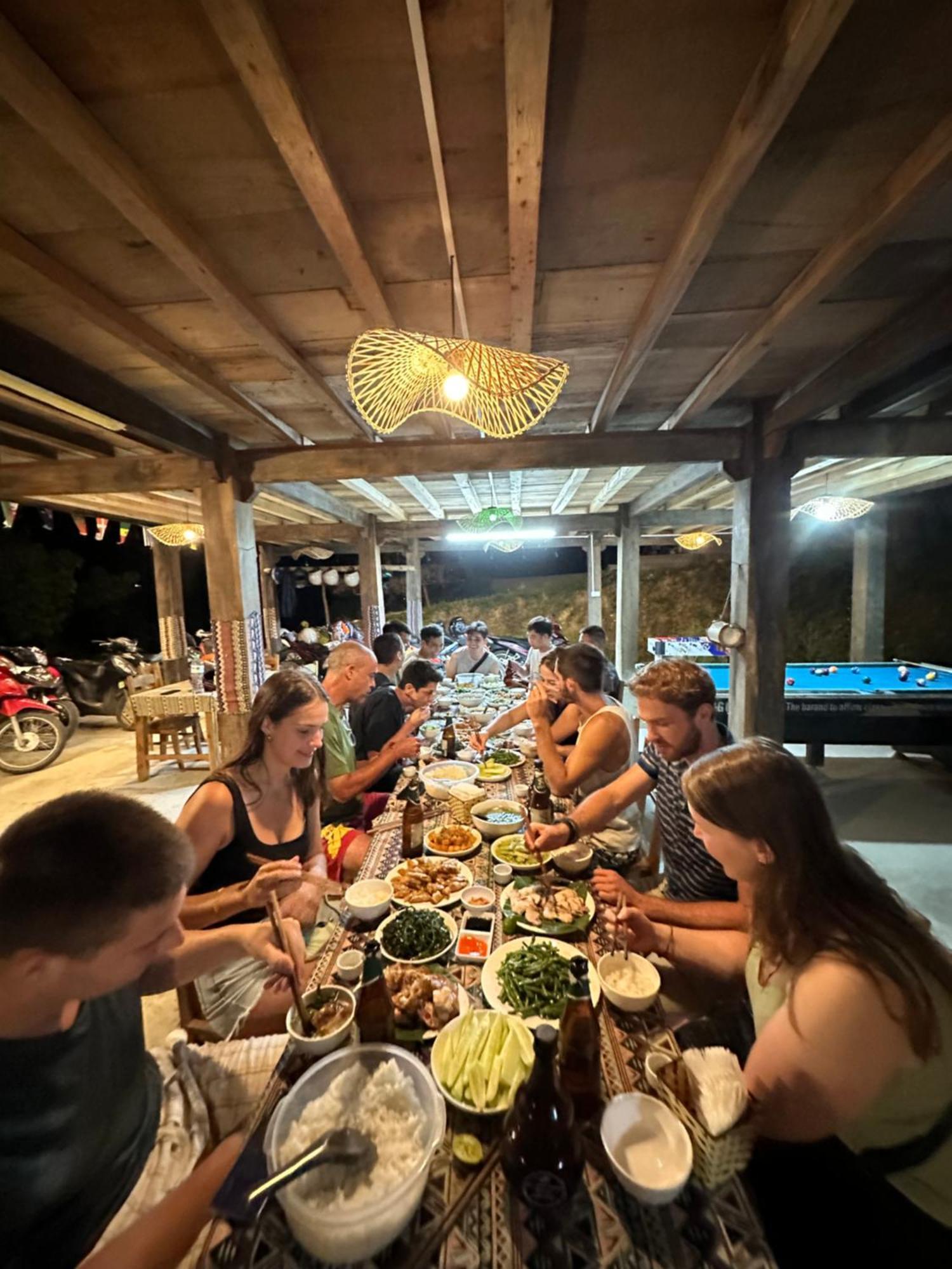 Du Gia Cozy Homestay & Tours Làng Cac エクステリア 写真