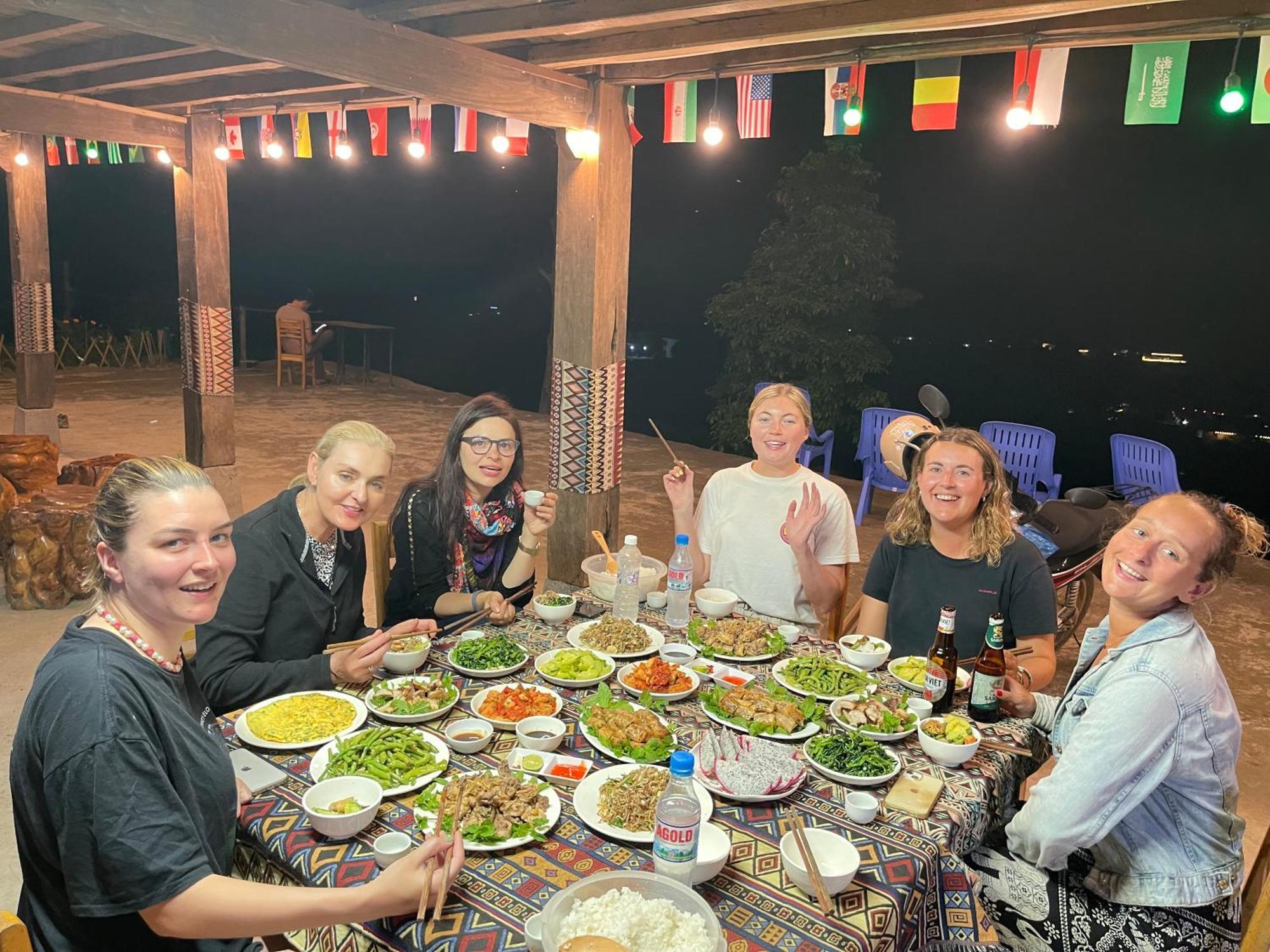 Du Gia Cozy Homestay & Tours Làng Cac エクステリア 写真